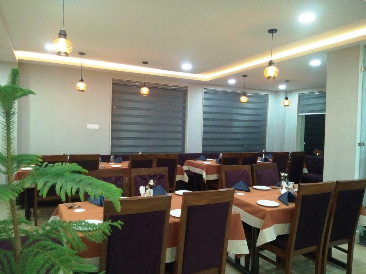 Hotel AK Continental - Mcleodganj Dharamshala Esterno foto