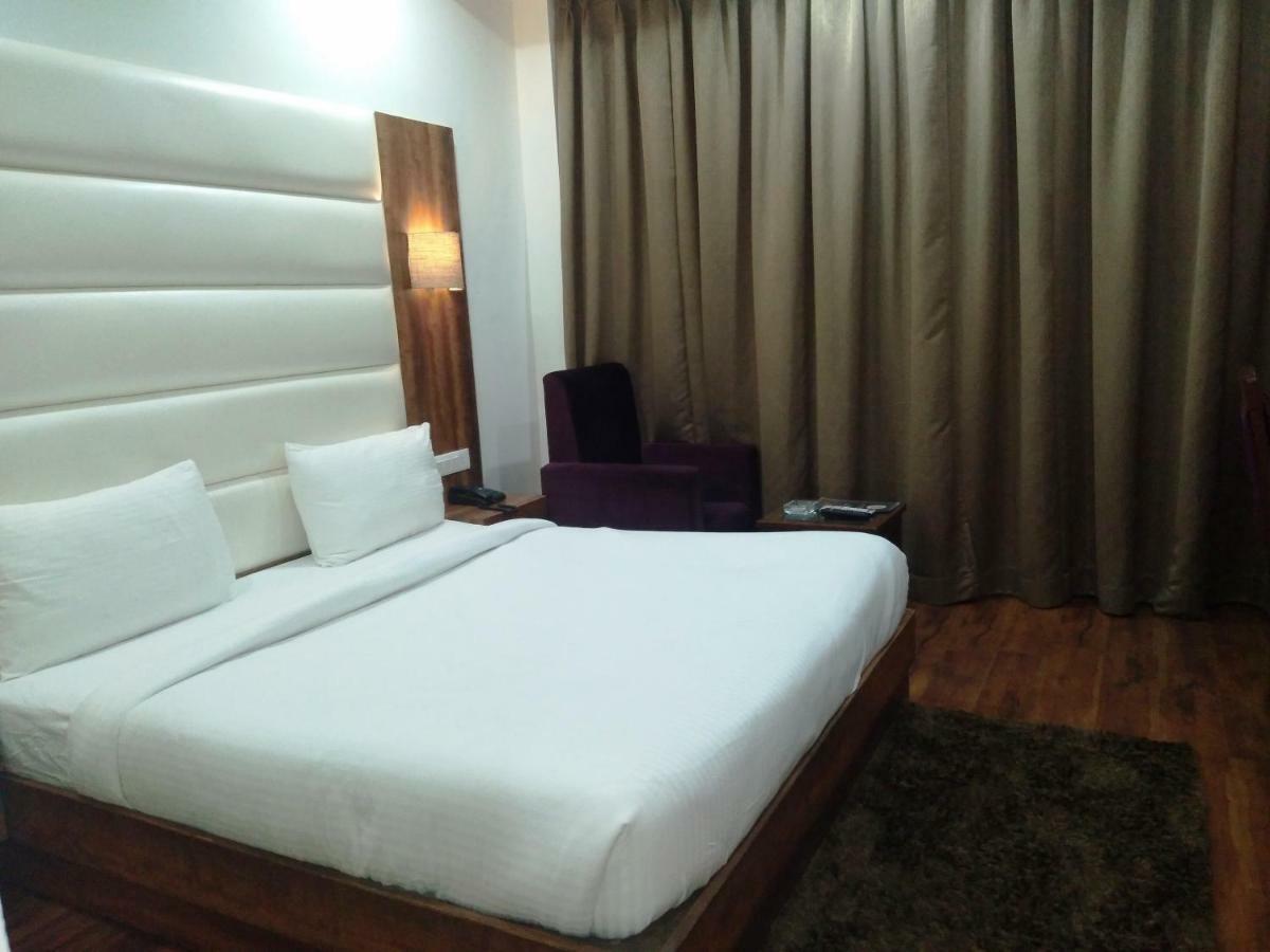 Hotel AK Continental - Mcleodganj Dharamshala Esterno foto