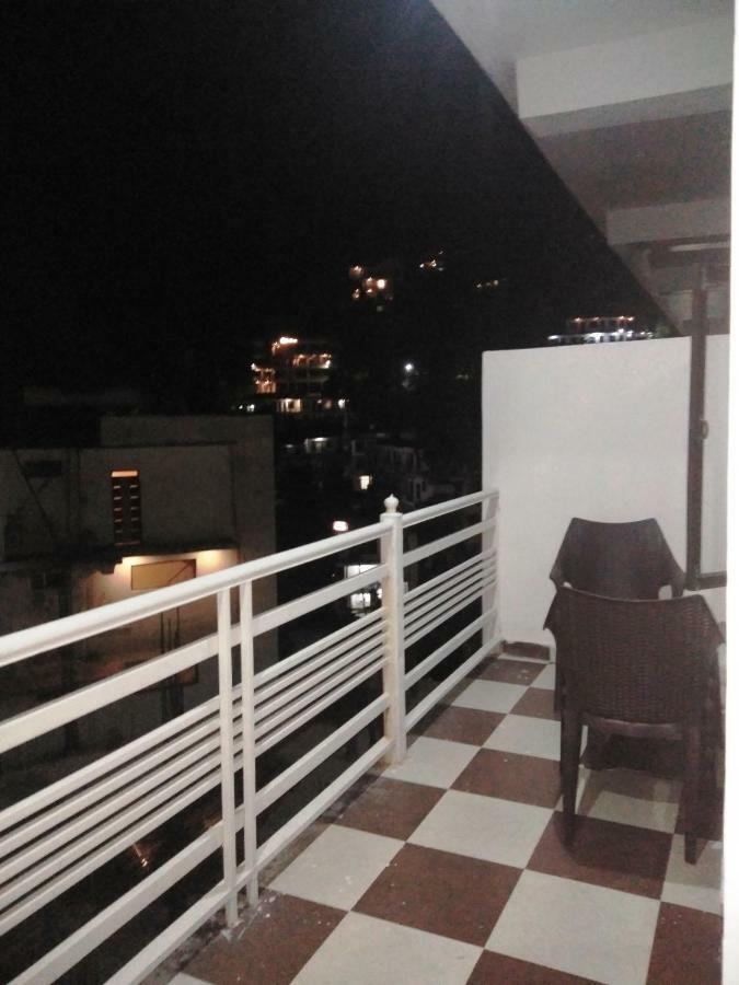 Hotel AK Continental - Mcleodganj Dharamshala Esterno foto